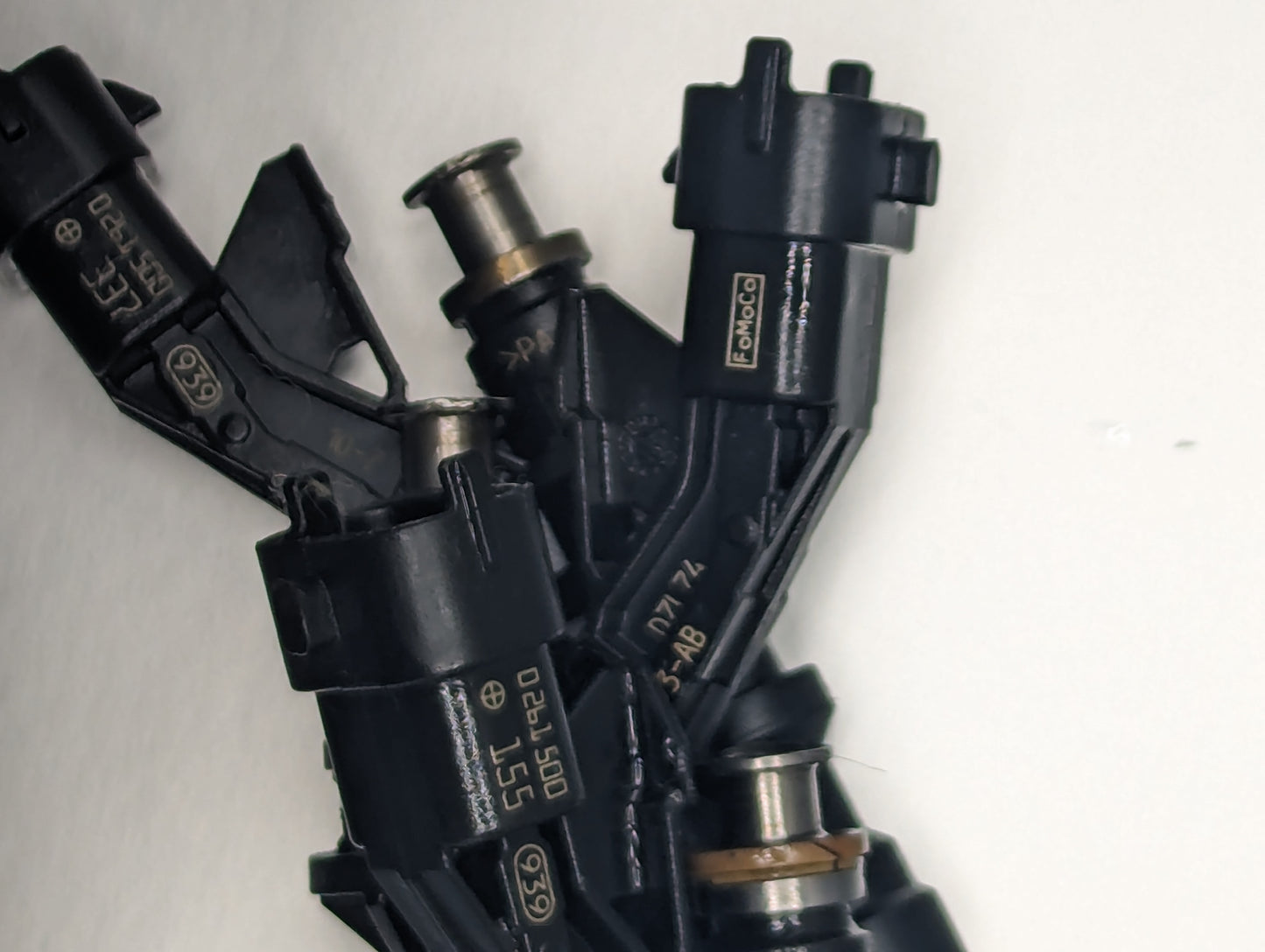 Refurbished Ford 1.6t Fuel Injectors